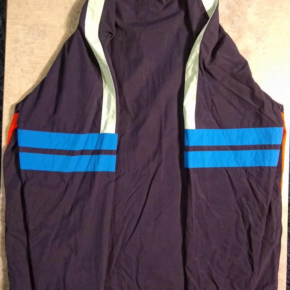 Gap - Picture 5 of 5